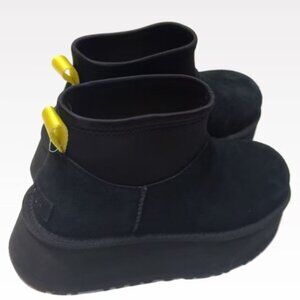 UGG Women's Classic Mini Dipper Black US 7